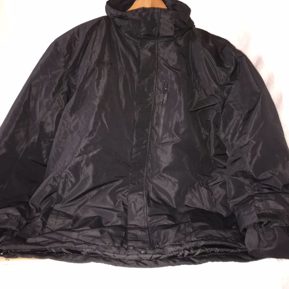 Ski Jacket - Free Soldier - NWT